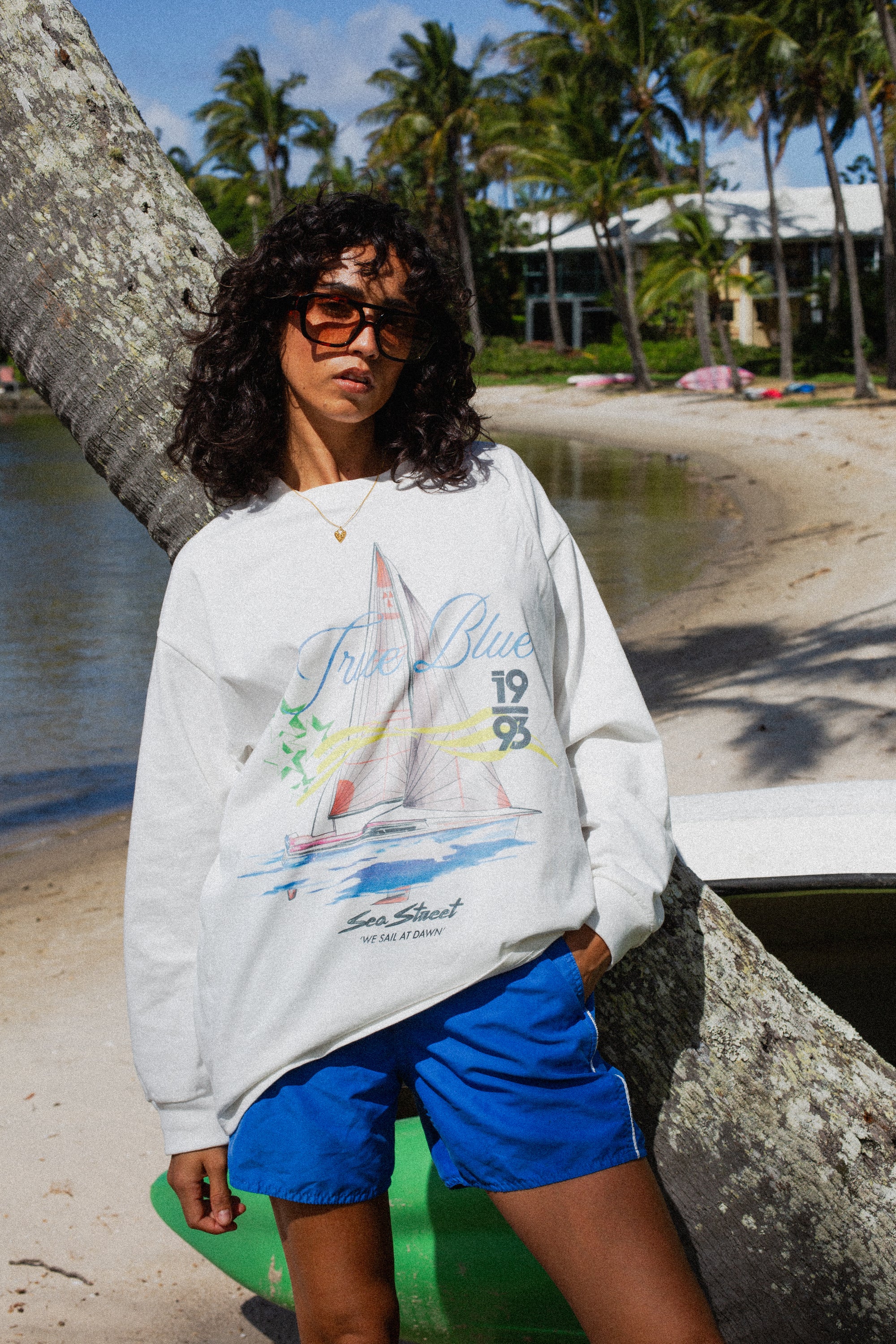 SEA STREET LONG SLEEVE T-SHIRT - TRUE BLUE
