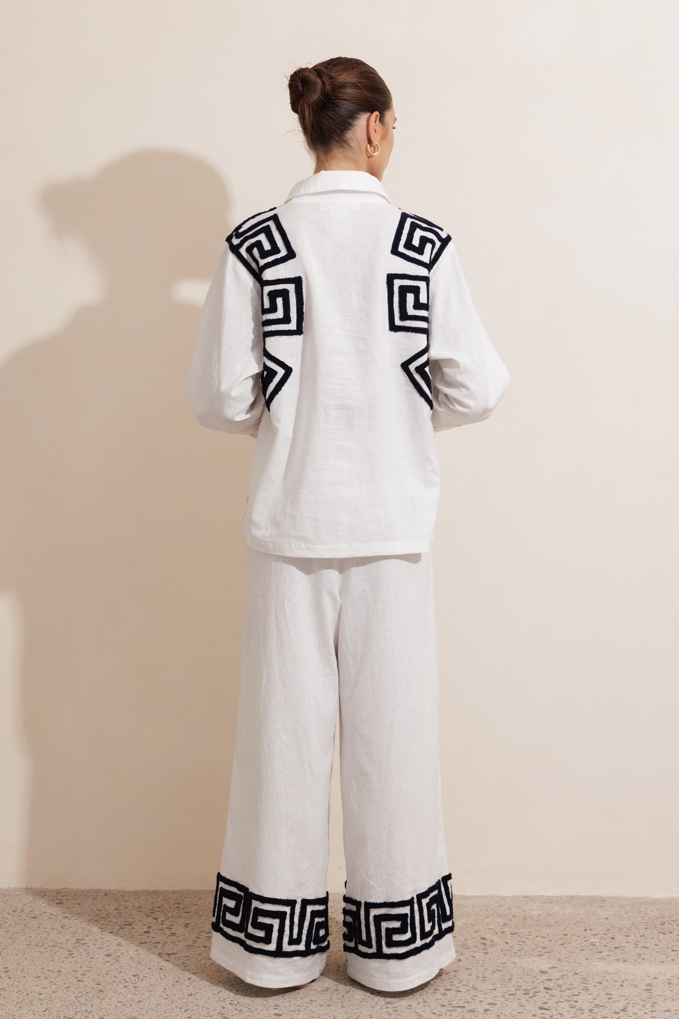 CABANA LONG SLEEVE LINEN SHIRT - WHITE & NAVY